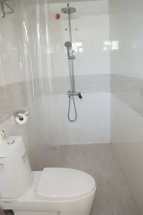 Deluxe Tek Büyük Yataklı Oda, Bahçeli