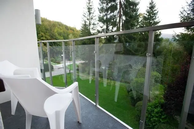 İki Ayrı Yataklı Oda, Dağ Manzaralı