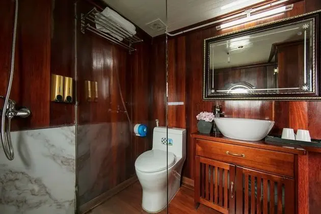 Superior Tek Büyük veya İki Ayrı Yataklı Oda (Fullboard - 2 Days 1 Night)