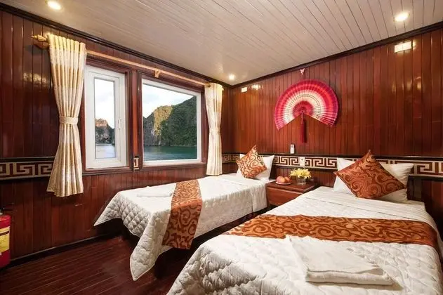 Deluxe Tek Büyük veya İki Ayrı Yataklı Oda, Okyanus Manzaralı