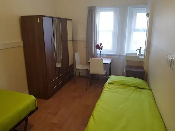 1 Bed in a Female Twin Shared room