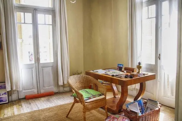 Traditional Apart Daire, Balkon