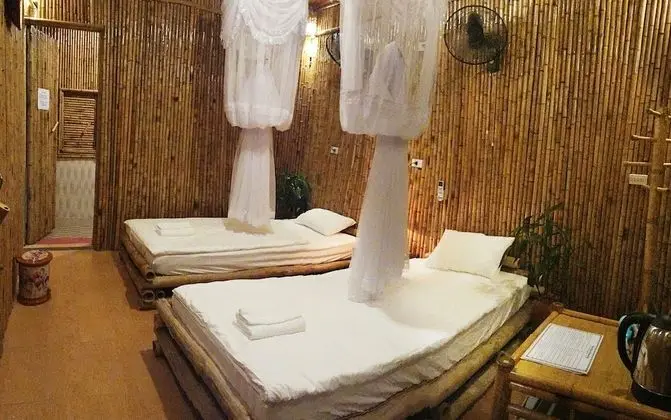 İki Ayrı Yataklı Oda, Dağ Manzaralı