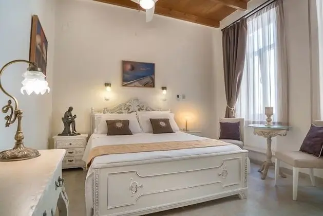Superior Tek Büyük Yataklı Oda, Jakuzi (Pansy)