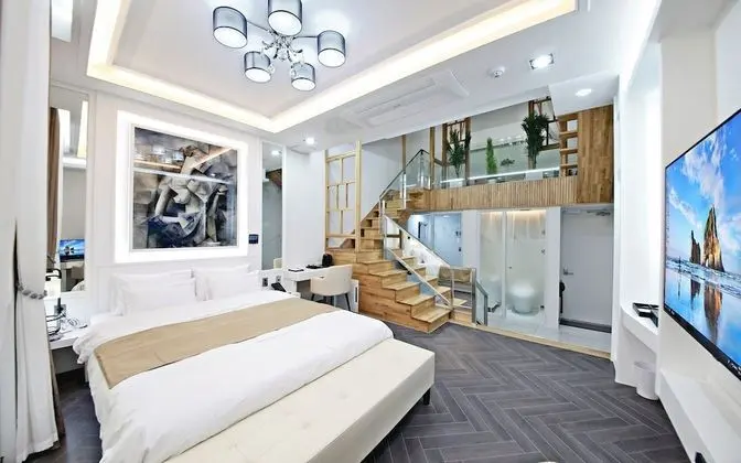 Oda (Multi-layer-Covid discount EVENT (UHD)