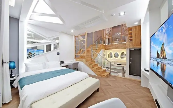 Oda (Multi-layer-Covid discount EVENT (UHD)