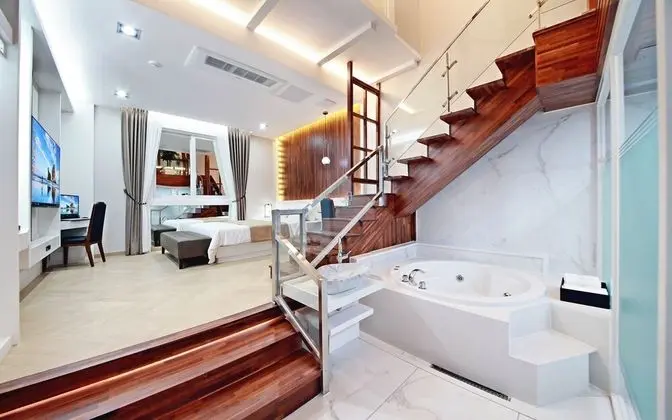 Oda (Multi-layer-Covid discount EVENT (UHD)