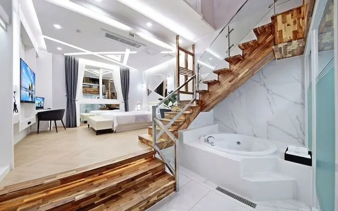 Oda (Multi-layer-Covid discount EVENT (UHD)