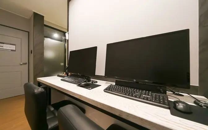 Oda (Deluxe rooms (free Netflix viewing) ()