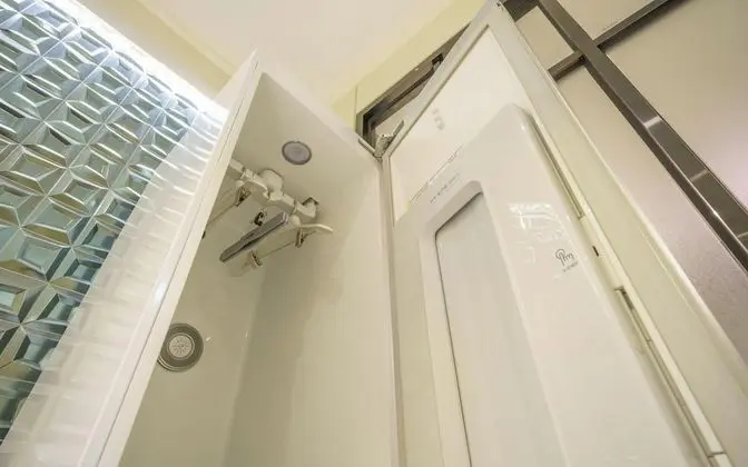 Oda (VIP - Karaoke (free Netflix viewing) )