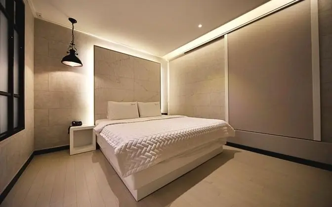 Oda (VIP - Party room (free Netflix viewin)