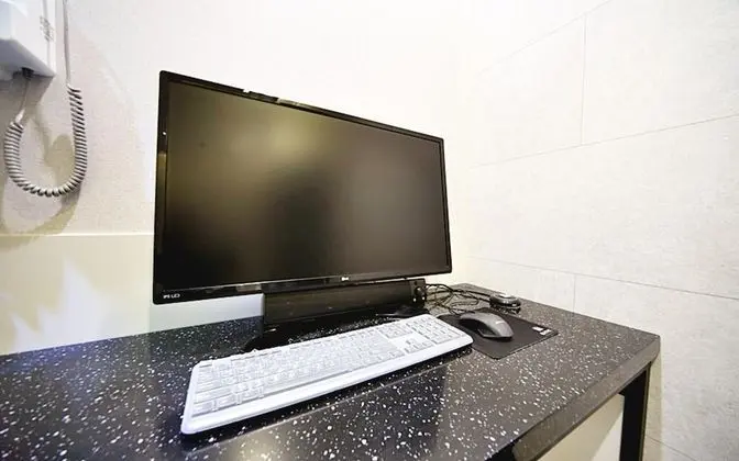 Oda (VIP - Party room (free Netflix viewin)