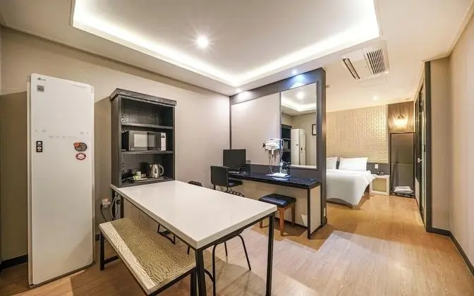 Oda (VIP - Party room (free Netflix viewin)