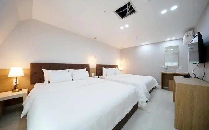 Oda (Party room (free breakfast/double dou)