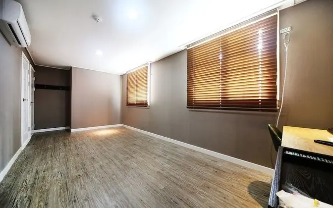 Oda (Ondol (2 shower rooms/New air conditi)