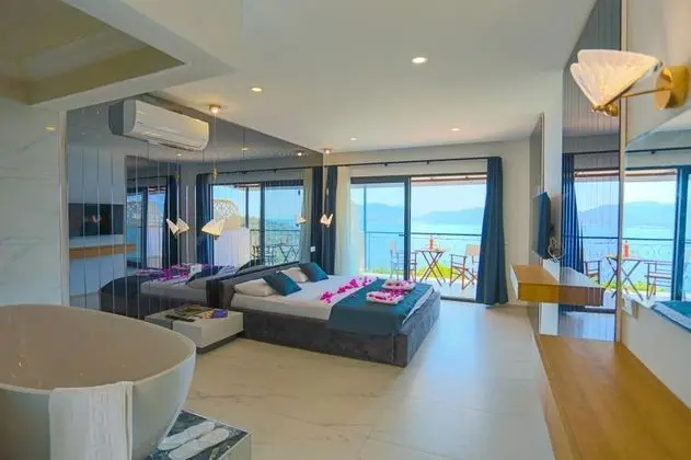 Deluxe Oda Balkonlu, Deniz Manzaralı, Küvetli