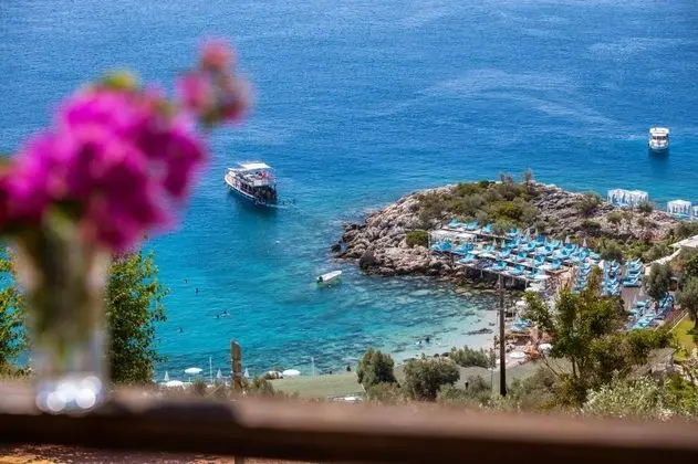 İki Ayrı Yataklı Oda, Deniz Manzaralı, Balkonlu
