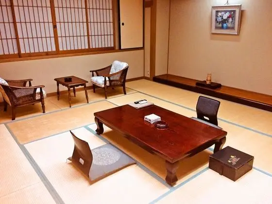 Traditional Oda (Japanese Style, 7 Guests, Prv. Toilet)