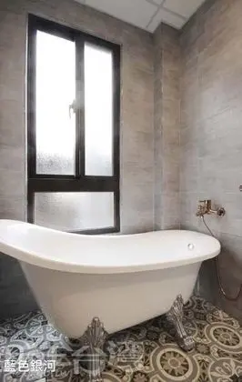 Luxury Tek Büyük Yataklı Oda