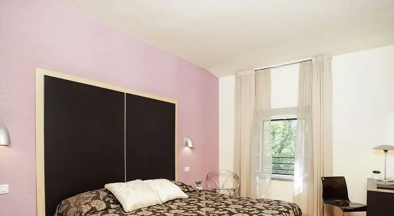 Superior Tek Büyük veya İki Ayrı Yataklı Oda, Bahçe Manzaralı