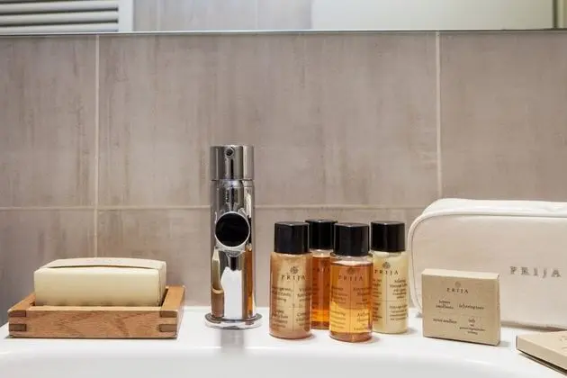 Superior Tek Büyük veya İki Ayrı Yataklı Oda, Bahçe Manzaralı