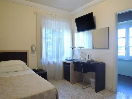 Tek Kişilik Oda, 1 Tek Kişilik Yatak