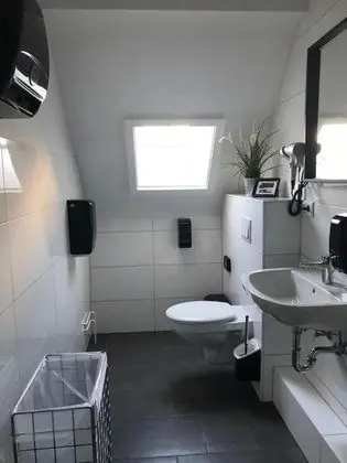 Family Oda, Ortak Banyo