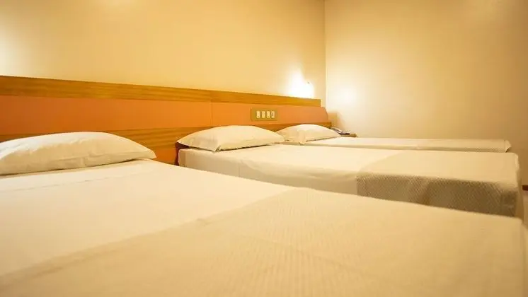 Superior Oda, Balkon