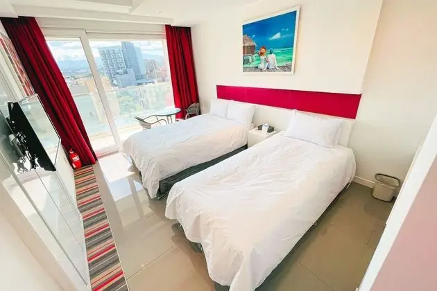 City Deluxe Twin Room