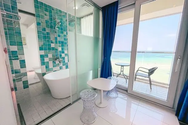 Ocean Twin Room