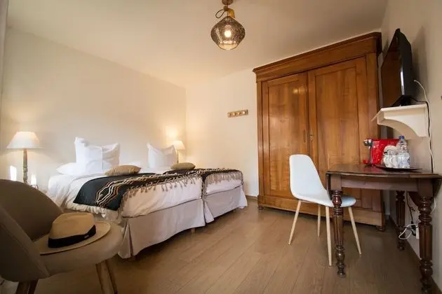 İki Ayrı Yataklı Oda, Banyolu/Duşlu (Chambre « Bronze »)