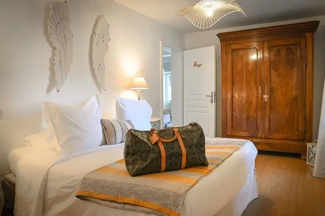 Tek Büyük Yataklı Oda, Banyolu/Duşlu (Chambre « Ange »)