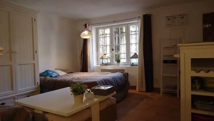 Stüdyo, Teras (Gassine Nr8)