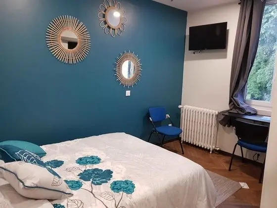 Tek Büyük Yataklı Oda (Bleu)