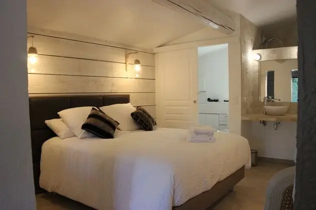 Süit (Fleur d'Amandier)