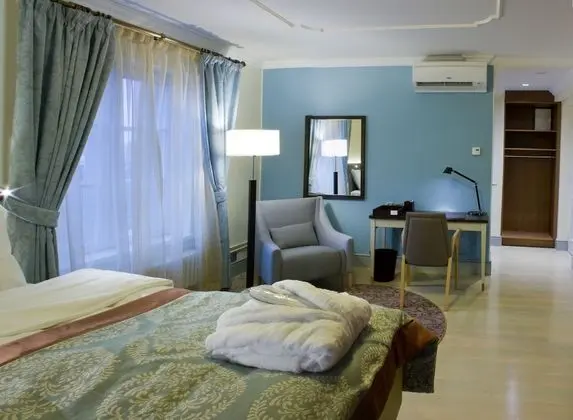 Superior Tek Büyük Yataklı Oda