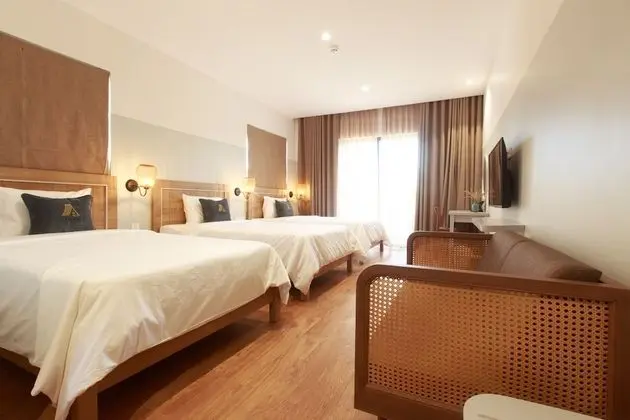 Design Üç Kişilik Oda, Birden Çok Yatak, Balkon, Bahçe Manzaralı