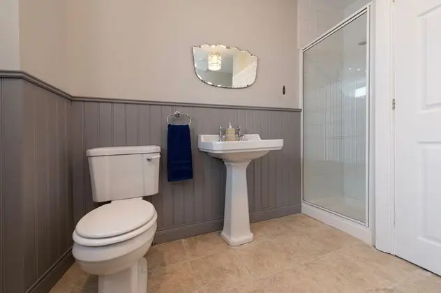 Luxury Apart Daire, Özel Banyo, Kısmi Deniz Manzaralı (Apartment 2C)