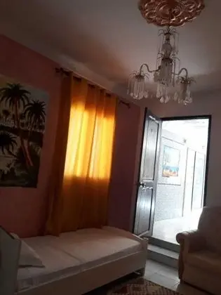 Üç Kişilik Oda