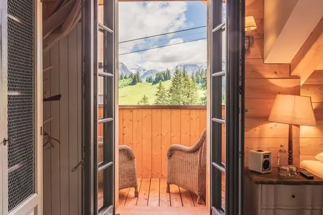 Junior Süit, Dağ Manzaralı