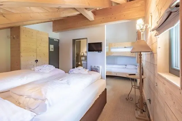 Standard Tek Büyük Yataklı Oda, Dağ Manzaralı