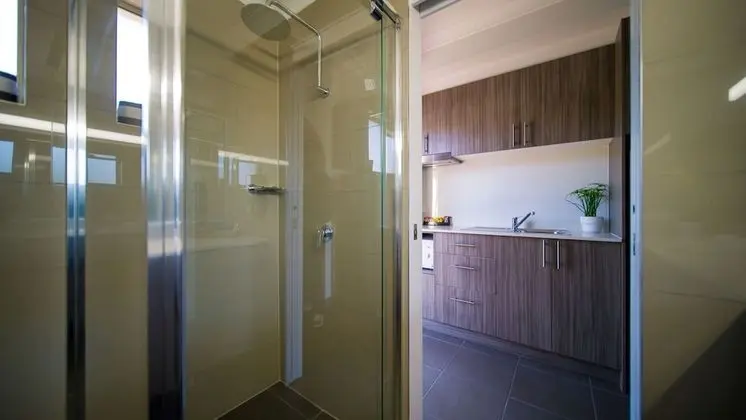 Deluxe İki Ayrı Yataklı Oda, Küçük Mutfak (1 queen and 1 single bed)