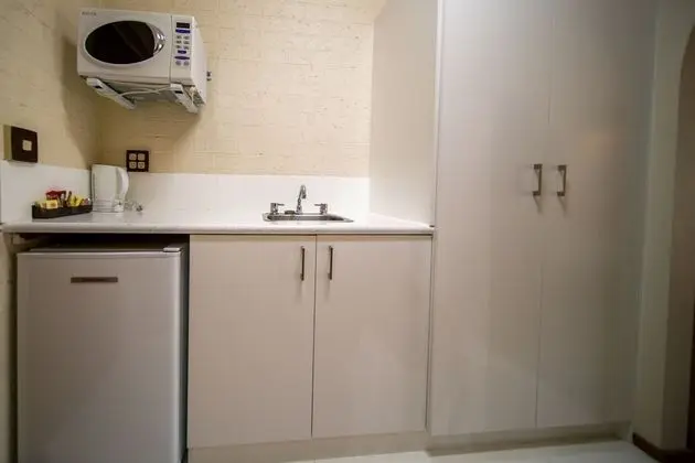 Standard İki Ayrı Yataklı Oda, Küçük Mutfak (1 queen and 1 single bed)