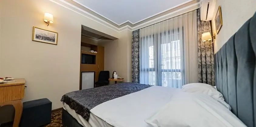 Tek Kişilik Standard Şehir Manzaralı Oda