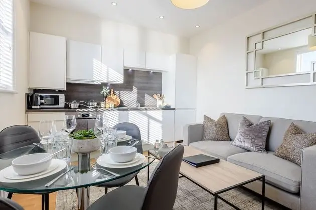 Standard Apartment 4