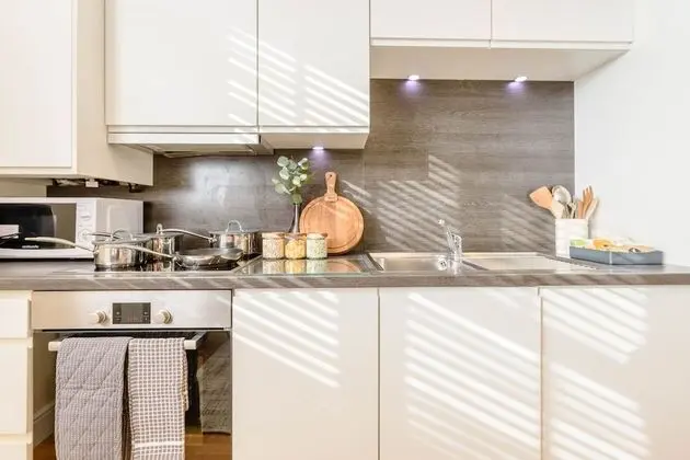 Standard Apartment 4