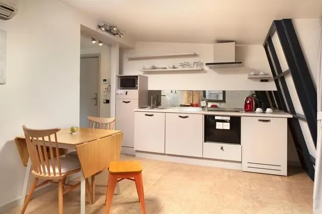 Suite,    , Teraslı