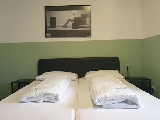 Comfort Oda, 1 Büyük (Queen) Boy Yatak