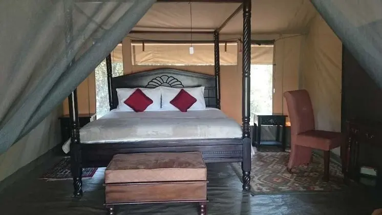 Deluxe Tek Büyük Yataklı Oda, Nehir Manzaralı