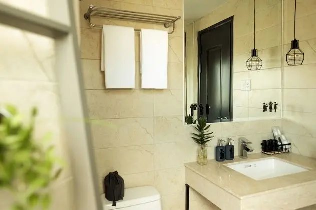 Exclusive Tek Büyük Yataklı Oda (Nest)